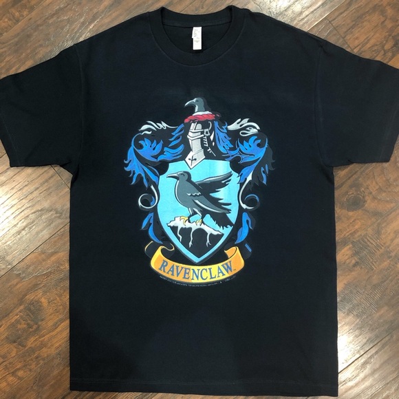 New Harry Potter Ravenclaw Tshirt size Large - Picture 1 of 4